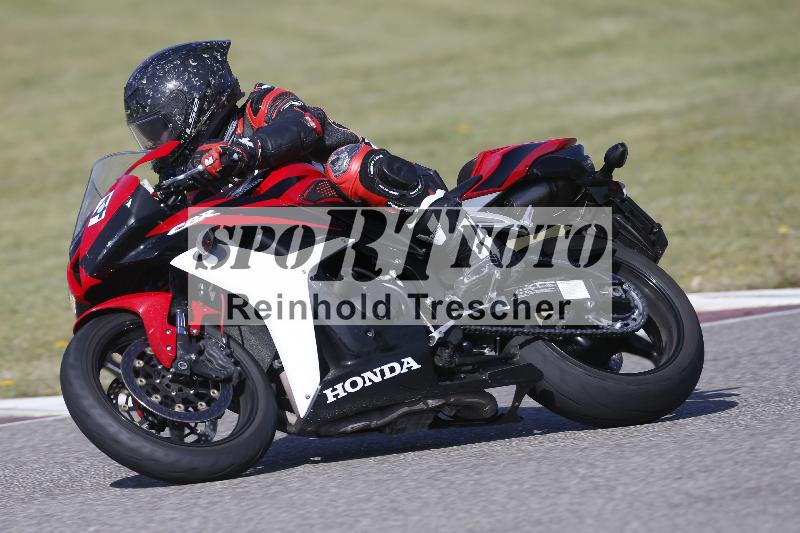 /07 09.04.2026 Cornu Master School ADR/Gruppe blau/74